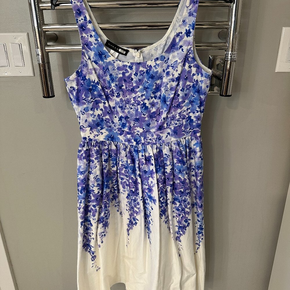 Slate and Willow fit and flare floral dress size 4